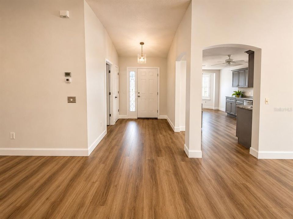 En Renta: $2,300 (3 camas, 2 baños, 1896 Pies cuadrados)