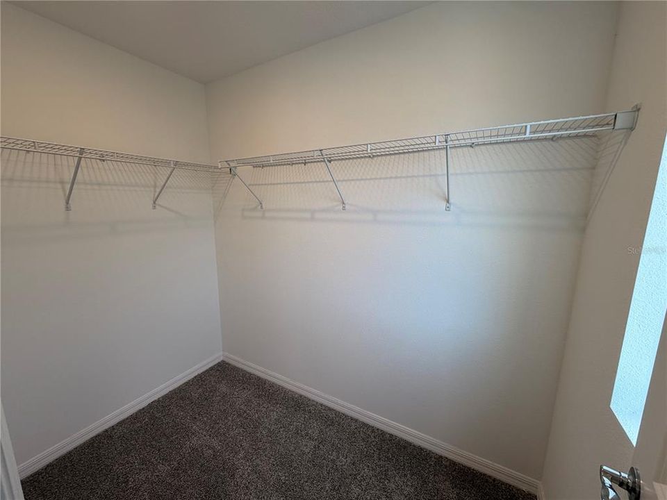 В аренду: $2,600 (3 спален, 2 ванн, 1683 Квадратных фут)