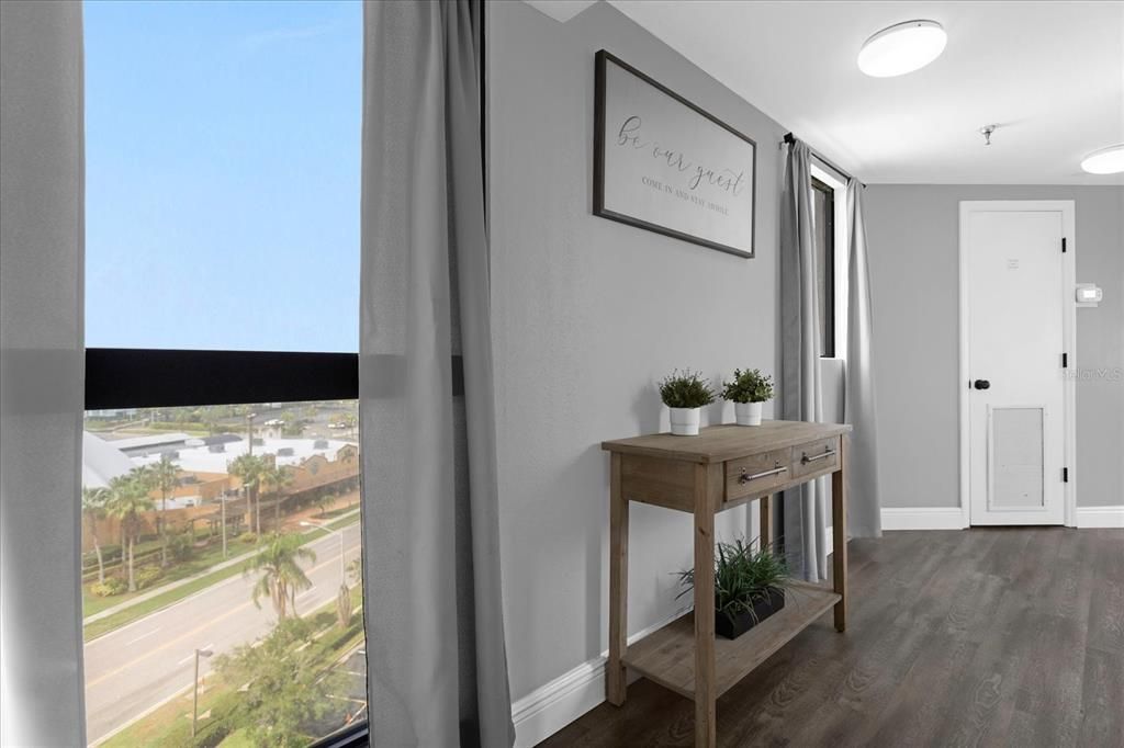 En Venta: $295,000 (2 camas, 2 baños, 578 Pies cuadrados)