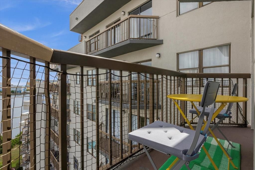 En Venta: $295,000 (2 camas, 2 baños, 578 Pies cuadrados)