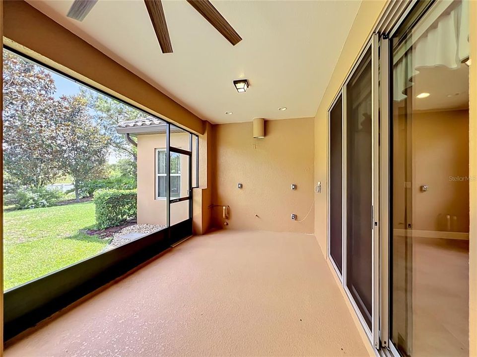 For Sale: $810,000 (4 beds, 3 baths, 3675 Square Feet)