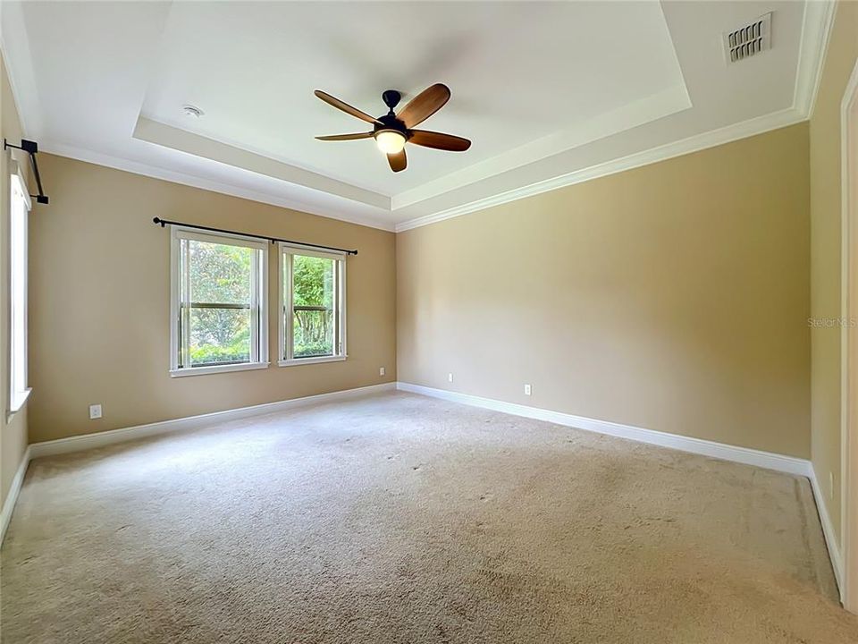 For Sale: $810,000 (4 beds, 3 baths, 3675 Square Feet)