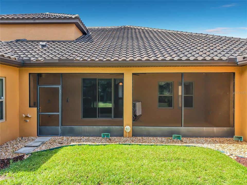 For Sale: $810,000 (4 beds, 3 baths, 3675 Square Feet)