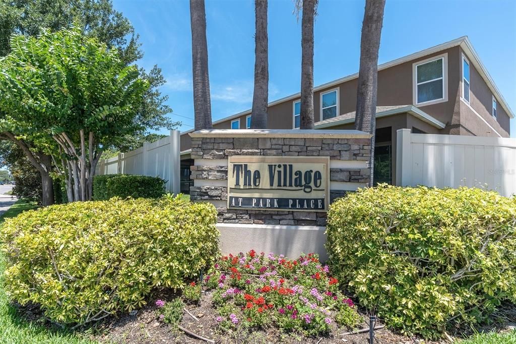 For Rent: $2,650 (3 beds, 2 baths, 1420 Square Feet)