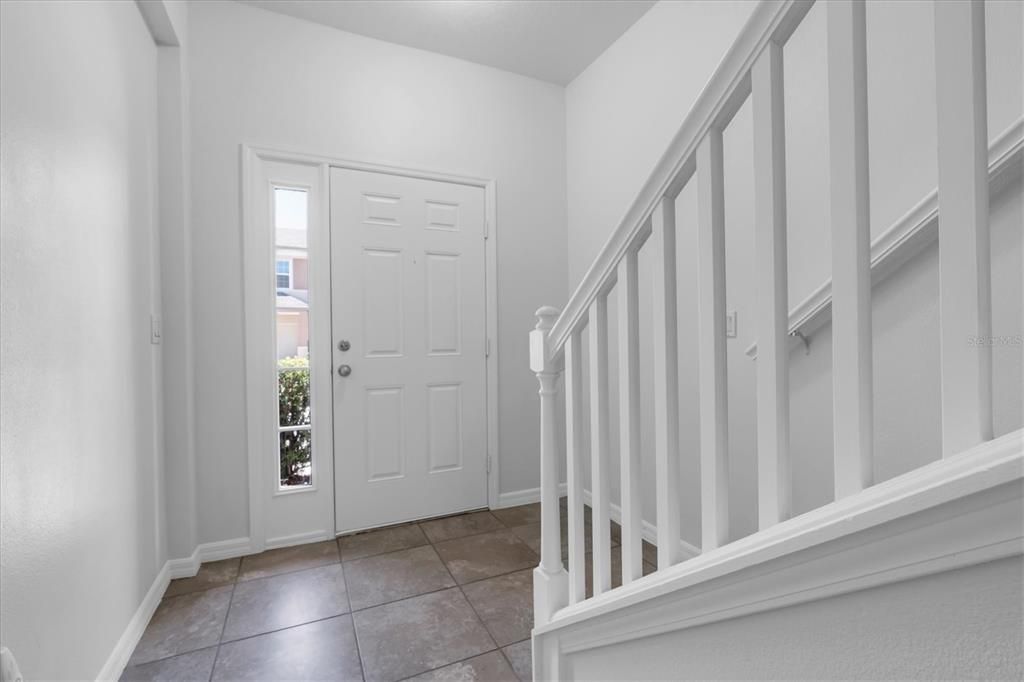 For Rent: $2,650 (3 beds, 2 baths, 1420 Square Feet)