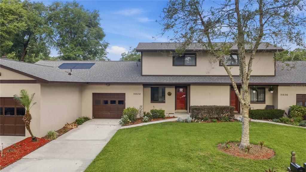 For Sale: $219,995 (2 beds, 2 baths, 1354 Square Feet)