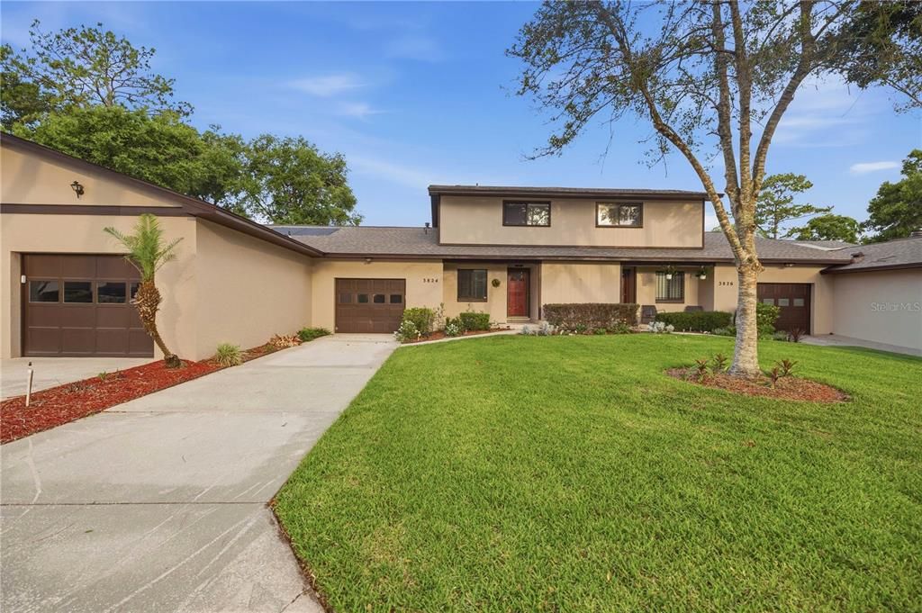 For Sale: $219,995 (2 beds, 2 baths, 1354 Square Feet)