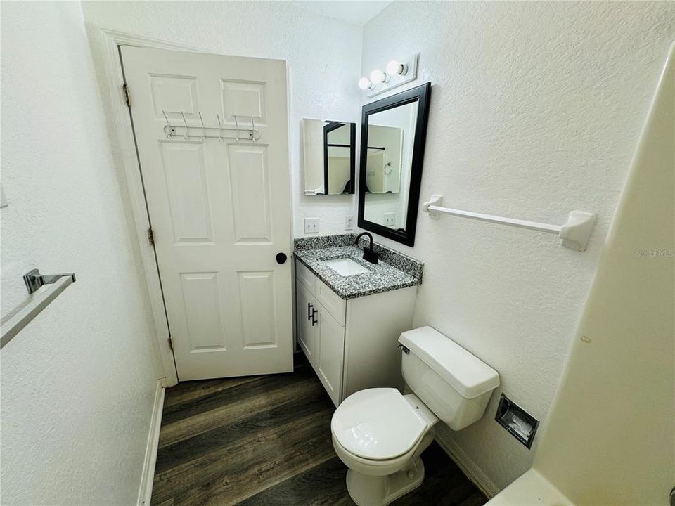 For Sale: $489,900 (4 beds, 2 baths, 2160 Square Feet)