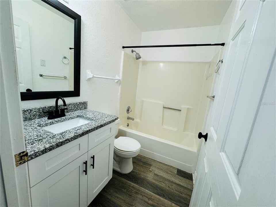 For Sale: $489,900 (4 beds, 2 baths, 2160 Square Feet)