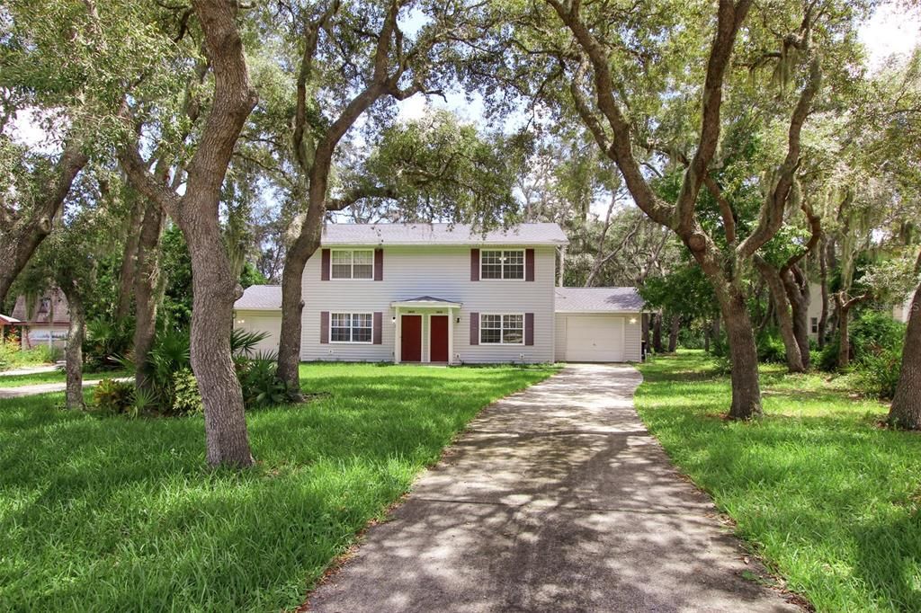 For Sale: $489,900 (4 beds, 2 baths, 2160 Square Feet)