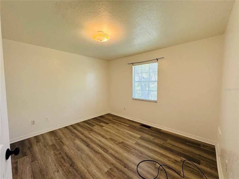 For Sale: $489,900 (4 beds, 2 baths, 2160 Square Feet)