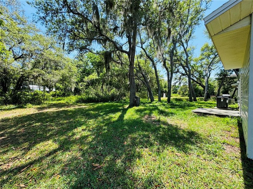 For Sale: $489,900 (4 beds, 2 baths, 2160 Square Feet)