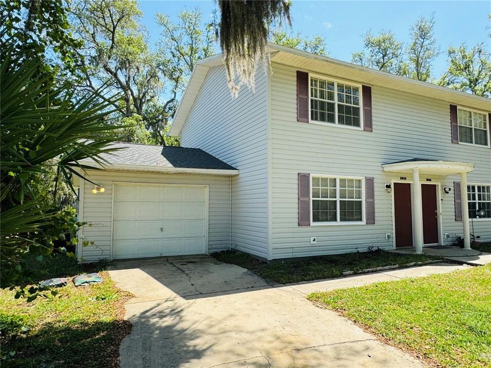 For Sale: $489,900 (4 beds, 2 baths, 2160 Square Feet)