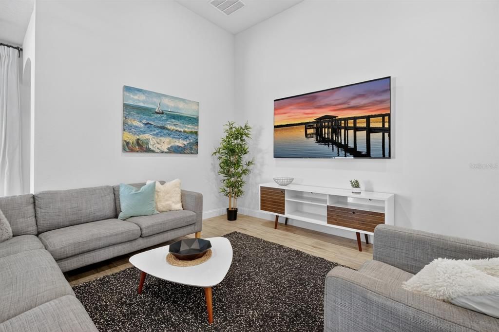For Sale: $549,000 (4 beds, 3 baths, 2381 Square Feet)