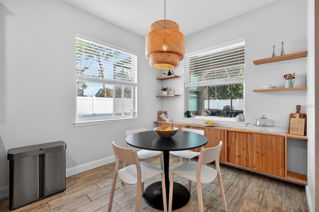 For Sale: $549,000 (4 beds, 3 baths, 2381 Square Feet)