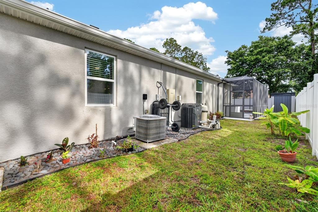 For Sale: $549,000 (4 beds, 3 baths, 2381 Square Feet)