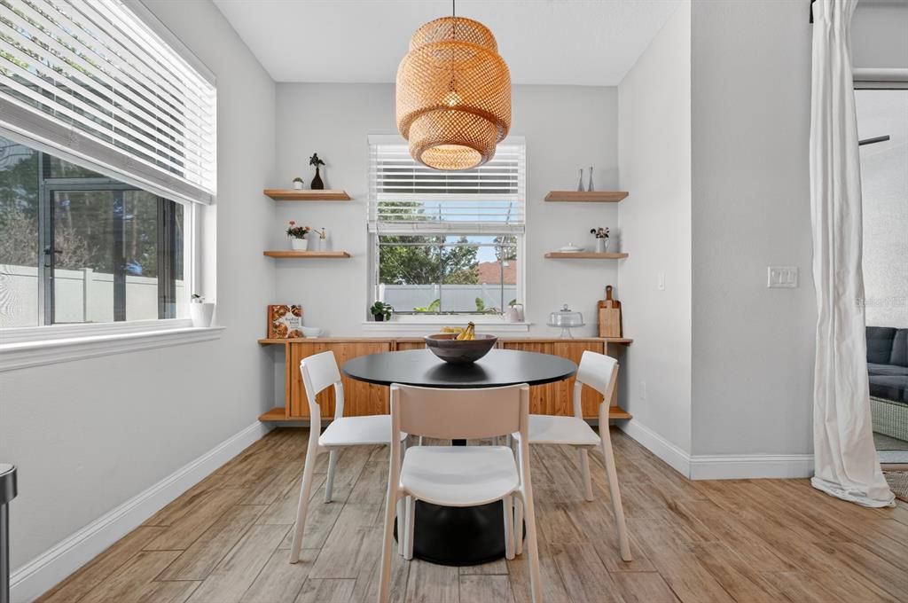 For Sale: $549,000 (4 beds, 3 baths, 2381 Square Feet)