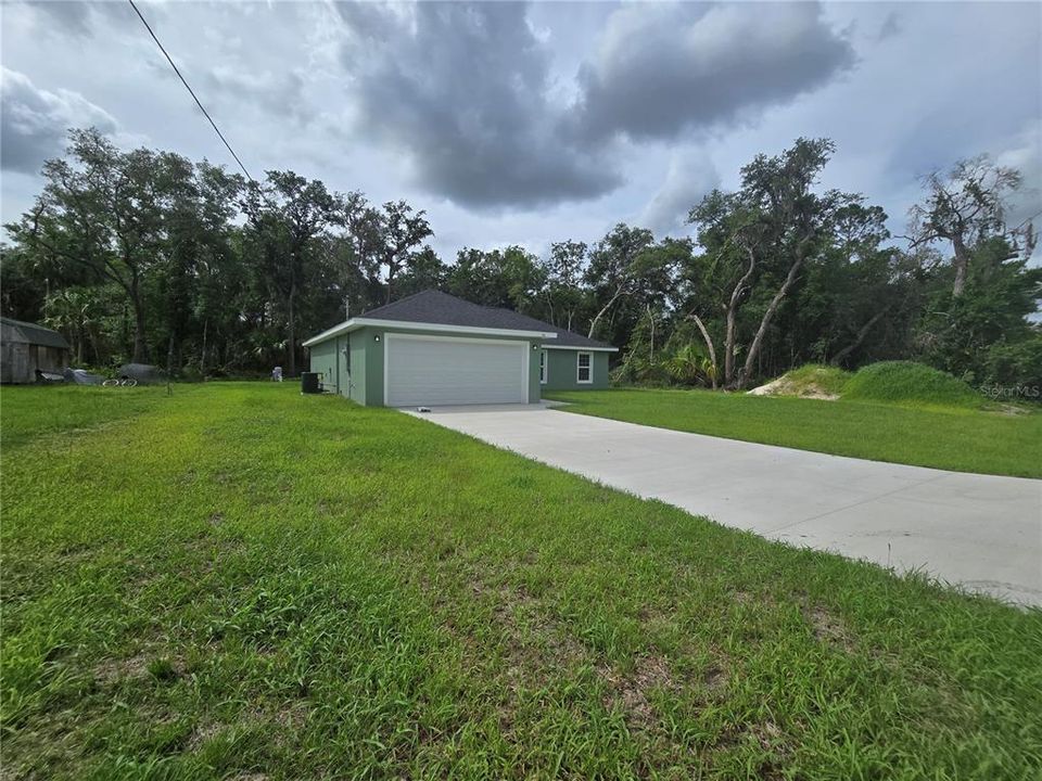 For Sale: $255,000 (3 beds, 2 baths, 1380 Square Feet)