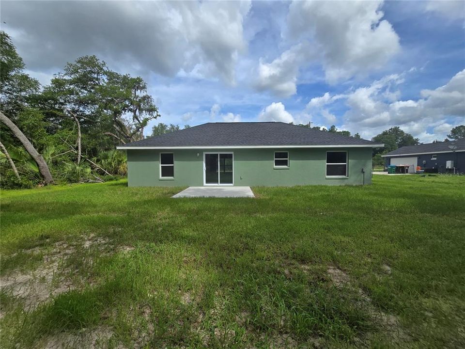 For Sale: $255,000 (3 beds, 2 baths, 1380 Square Feet)