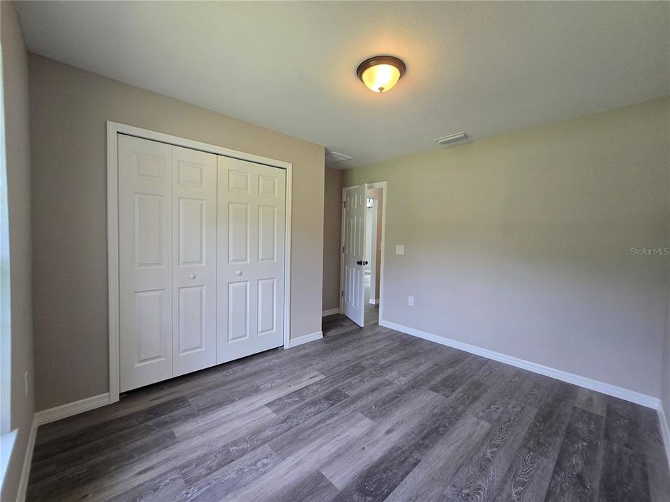 For Sale: $255,000 (3 beds, 2 baths, 1380 Square Feet)