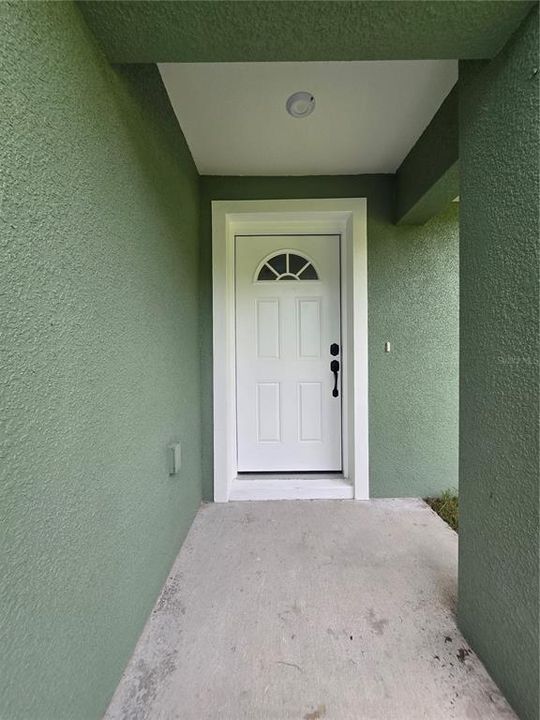 For Sale: $255,000 (3 beds, 2 baths, 1380 Square Feet)