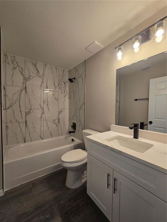 For Sale: $255,000 (3 beds, 2 baths, 1380 Square Feet)