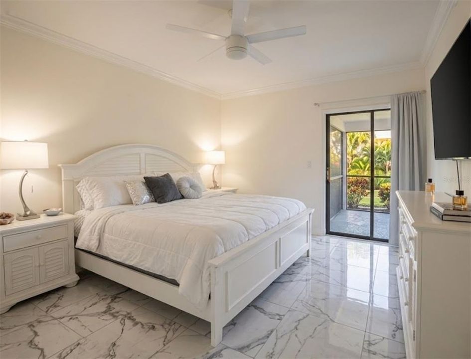 For Sale: $549,000 (6 beds, 0 baths, 2060 Square Feet)
