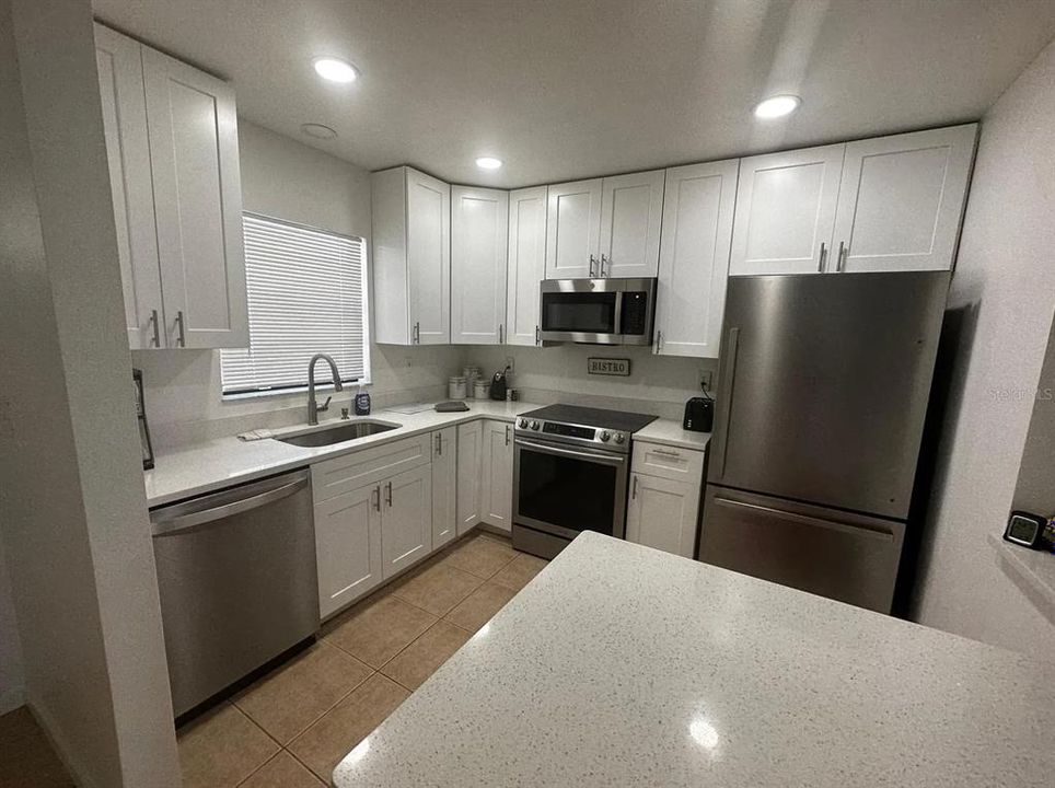 For Sale: $549,000 (6 beds, 0 baths, 2060 Square Feet)