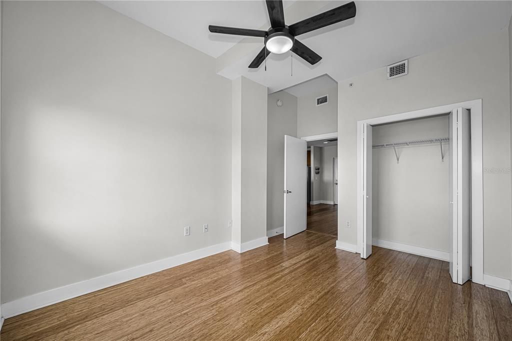 For Rent: $3,300 (2 beds, 2 baths, 1367 Square Feet)
