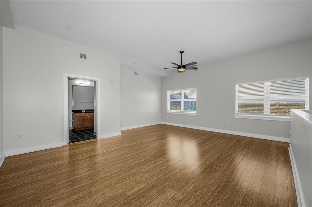 For Rent: $3,300 (2 beds, 2 baths, 1367 Square Feet)