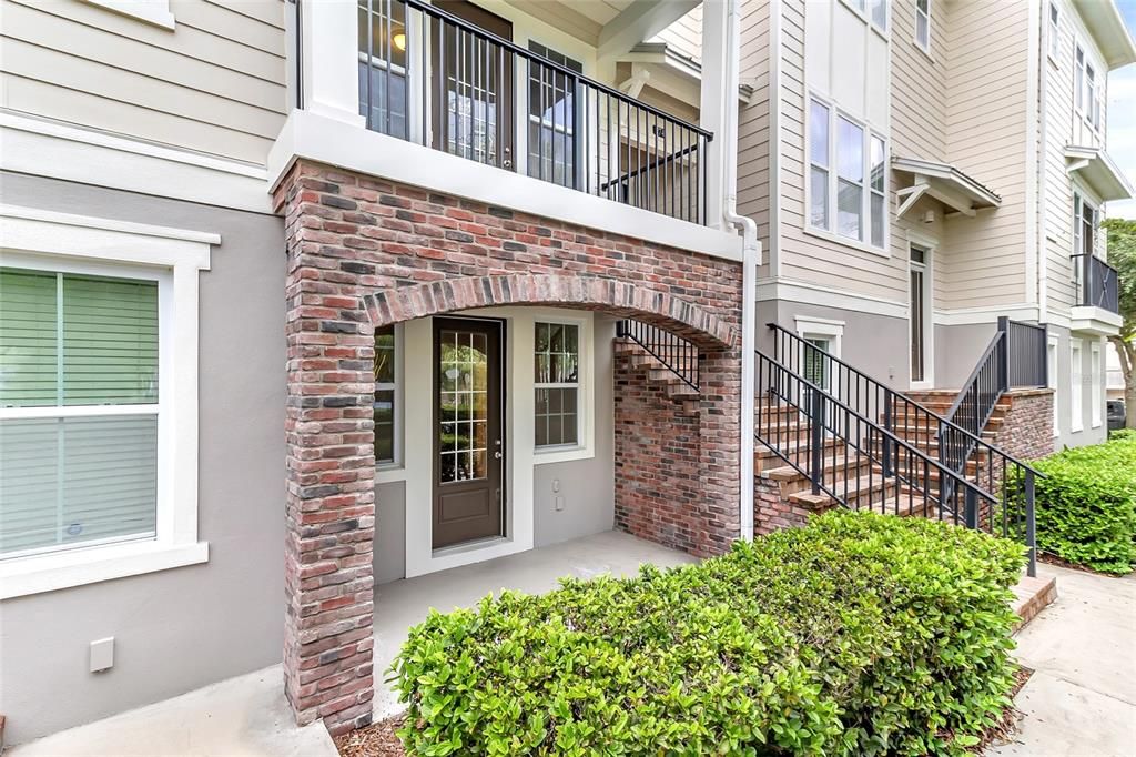 For Sale: $399,000 (3 beds, 3 baths, 1742 Square Feet)