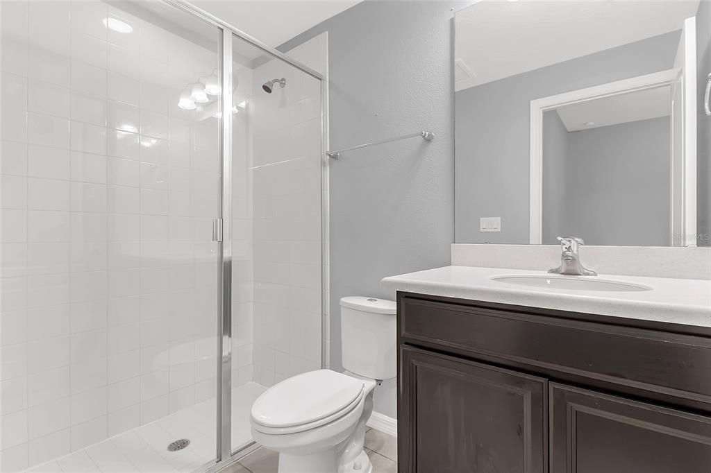 For Sale: $399,000 (3 beds, 3 baths, 1742 Square Feet)