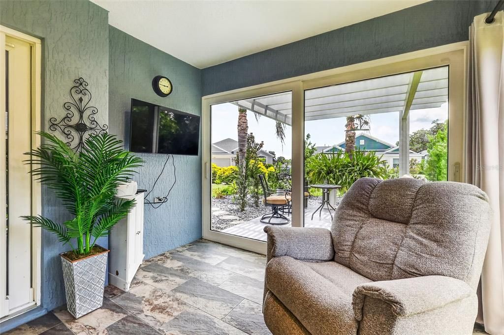 For Sale: $625,000 (3 beds, 2 baths, 2060 Square Feet)