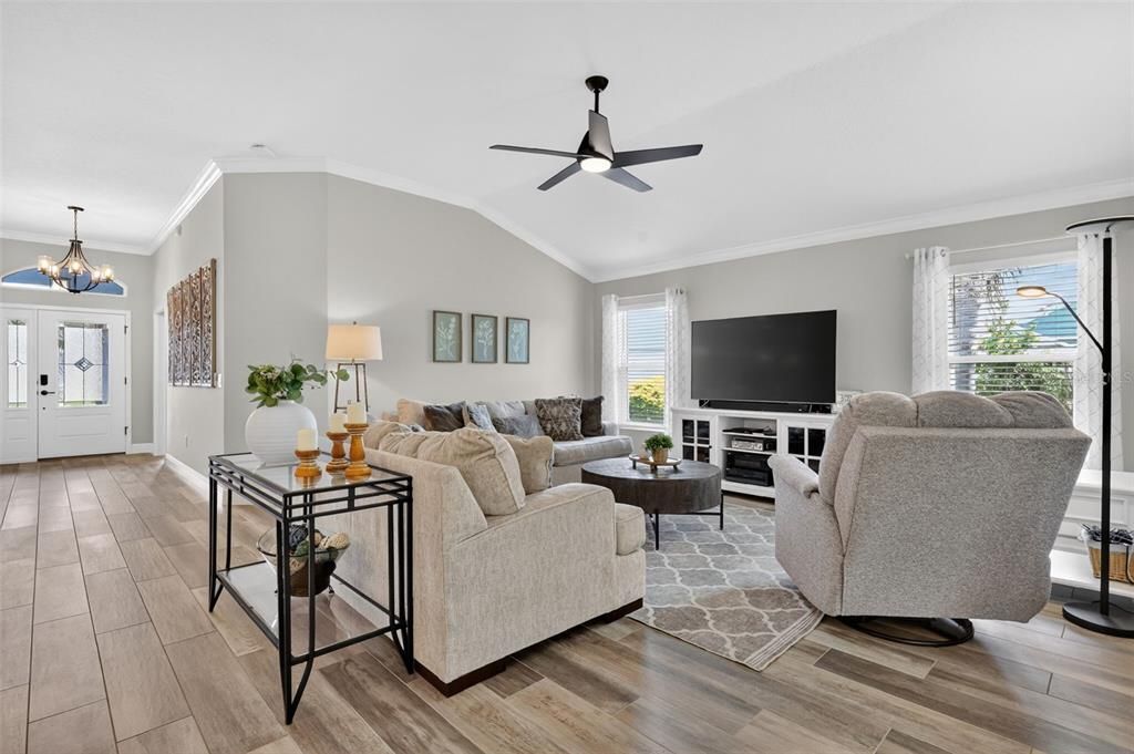 For Sale: $625,000 (3 beds, 2 baths, 2060 Square Feet)