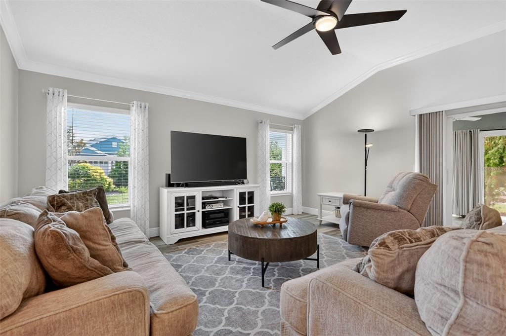 For Sale: $625,000 (3 beds, 2 baths, 2060 Square Feet)