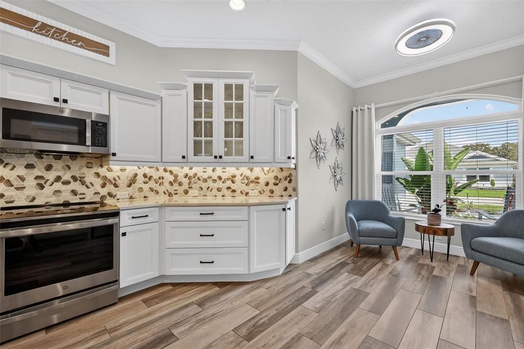 For Sale: $625,000 (3 beds, 2 baths, 2060 Square Feet)