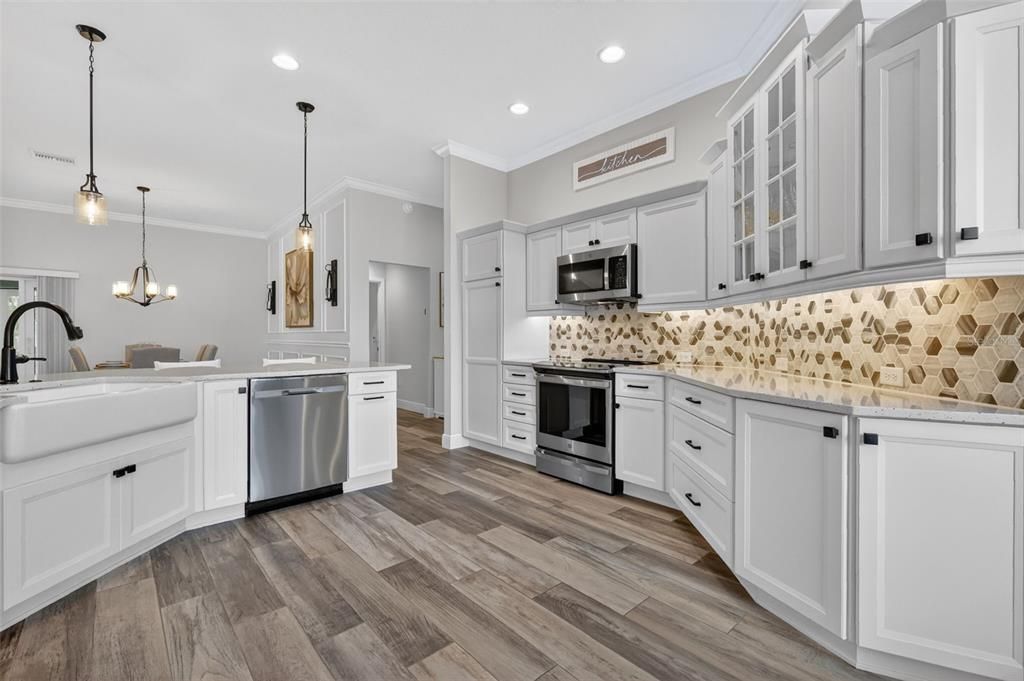 For Sale: $625,000 (3 beds, 2 baths, 2060 Square Feet)