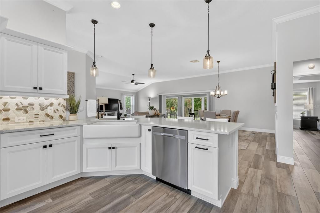 For Sale: $625,000 (3 beds, 2 baths, 2060 Square Feet)