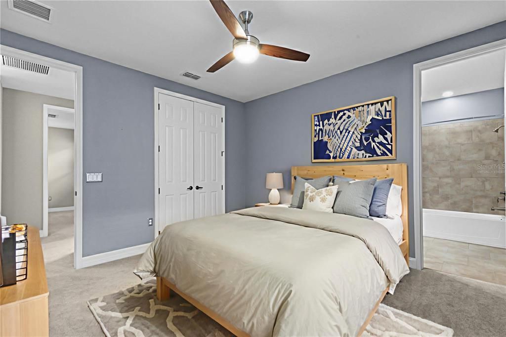 For Sale: $625,000 (4 beds, 3 baths, 3192 Square Feet)