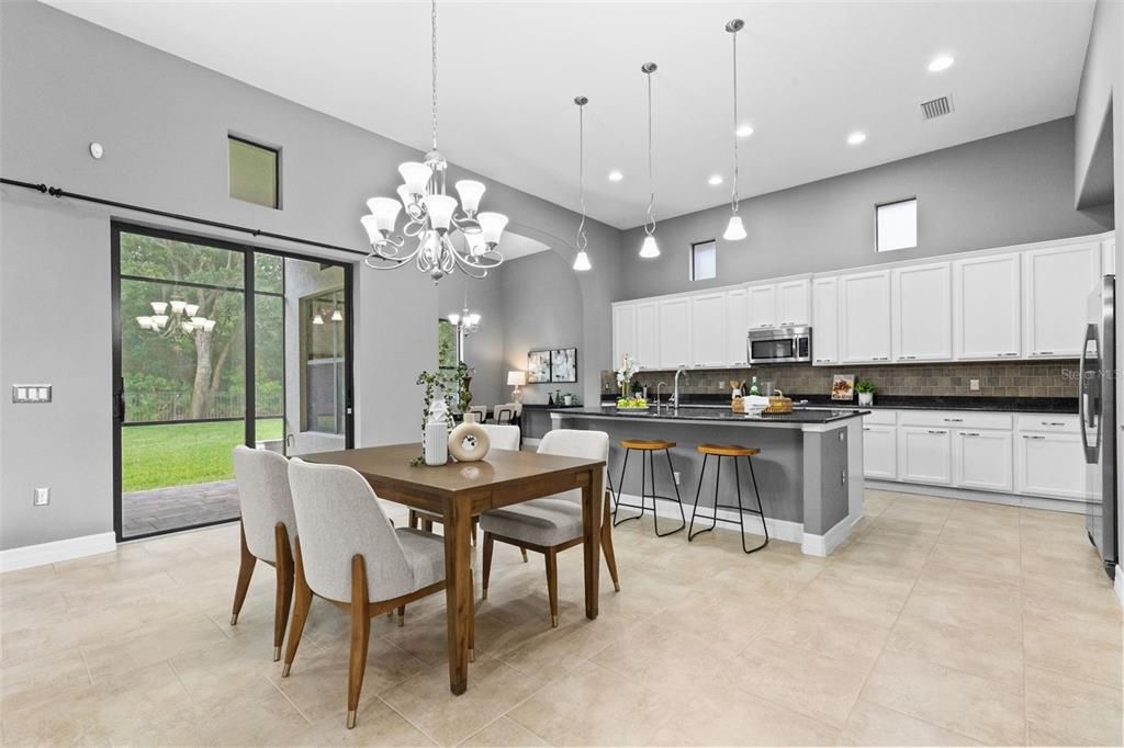 For Sale: $625,000 (4 beds, 3 baths, 3192 Square Feet)