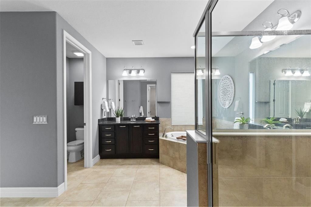 For Sale: $625,000 (4 beds, 3 baths, 3192 Square Feet)