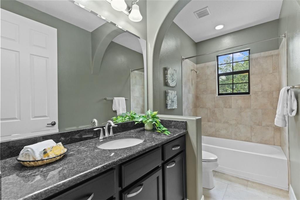 For Sale: $625,000 (4 beds, 3 baths, 3192 Square Feet)