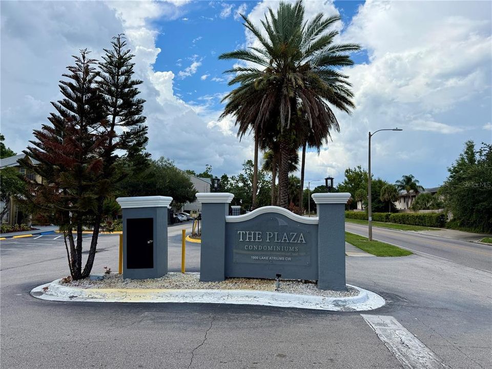 For Sale: $109,000 (1 beds, 1 baths, 660 Square Feet)