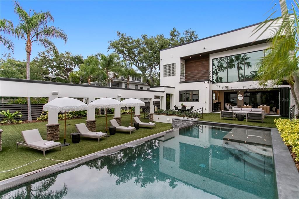En Venta: $3,199,000 (6 camas, 3 baños, 4551 Pies cuadrados)