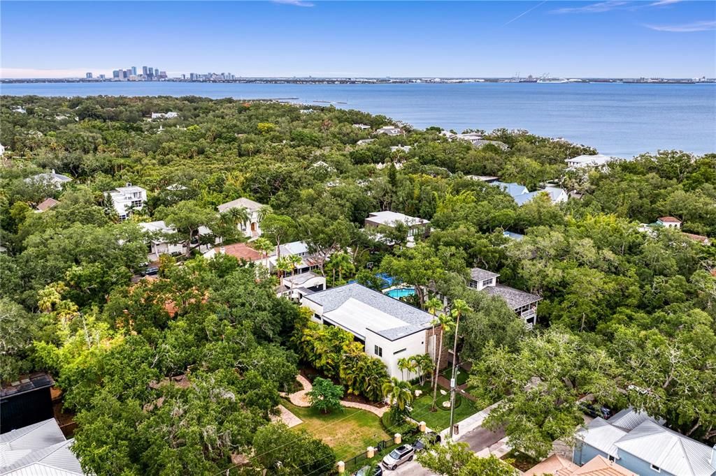 En Venta: $3,199,000 (6 camas, 3 baños, 4551 Pies cuadrados)