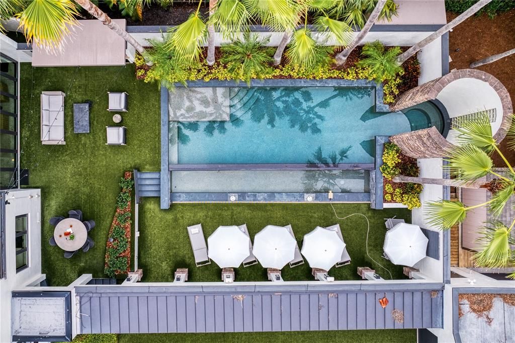 En Venta: $3,199,000 (6 camas, 3 baños, 4551 Pies cuadrados)