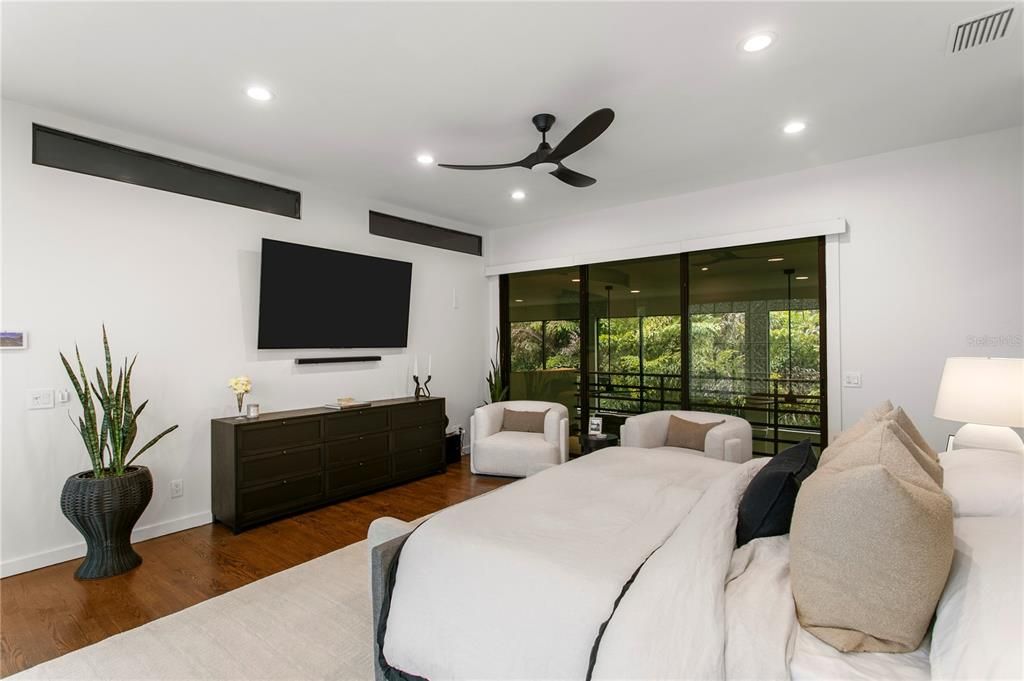 En Venta: $3,199,000 (6 camas, 3 baños, 4551 Pies cuadrados)