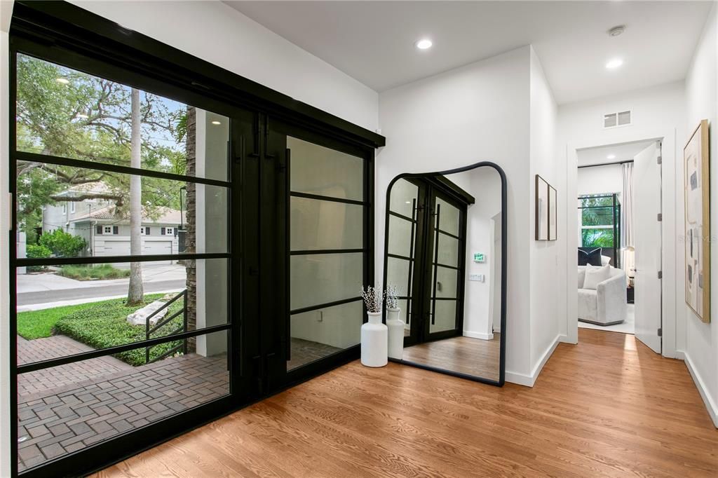 En Venta: $3,199,000 (6 camas, 3 baños, 4551 Pies cuadrados)