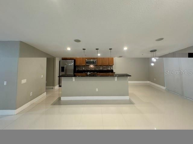 For Sale: $365,000 (3 beds, 2 baths, 2010 Square Feet)