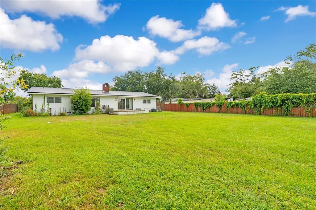 For Sale: $624,900 (5 beds, 3 baths, 2093 Square Feet)